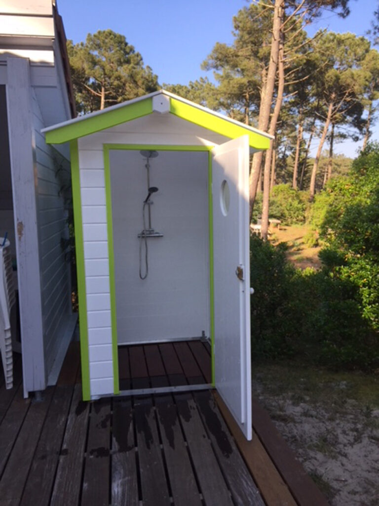 LA CABINE « DOUCHE »